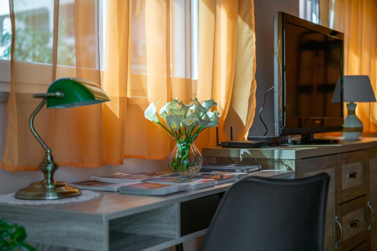 Apartment Orange 29 Rovinj Exteriör bild